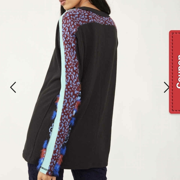 Free People-Long Sleeve "On My Way" Cuff Thermal Top in Washed Black-Size XS - Picture 3 of 17